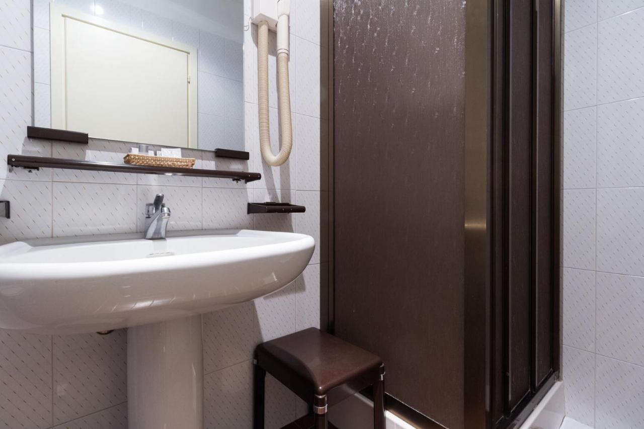 Park Hotel Villa Salzea Trofarello Екстер'єр фото